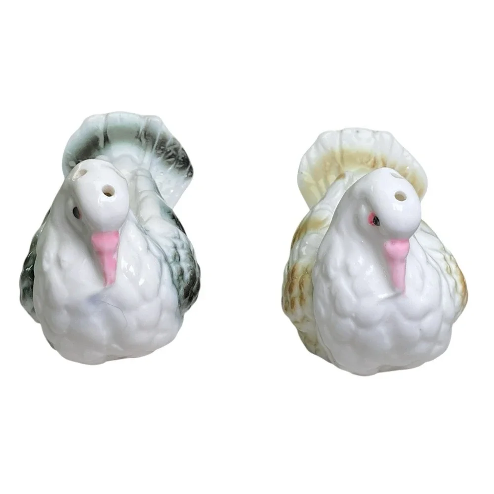 Vintage Ceramic Doves Birds Salt & Pepper Shaker Set Novelty‎ Animal